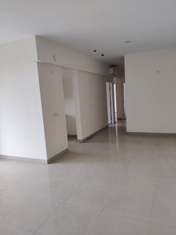 Room in 3.5 BHK Apartment at Emaar Imperial Gardens, Sector 102 – for Sale