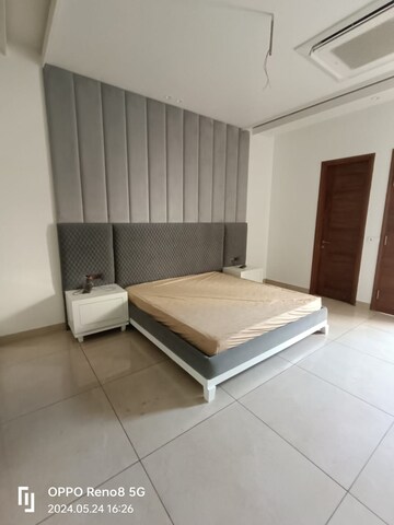 Master Bedroom in 6+ BHK Independent House at RWA Apartments Sector 52, Sector 52 – for Sale