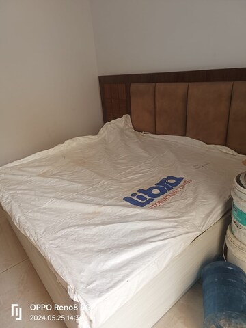 Bedroom in 6+ BHK Independent House at RWA Apartments Sector 52, Sector 52 – for Sale