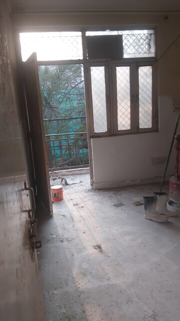 Kitchen in 2.5 BHK Builder Floor at Mayur Vihar Phase 1 – for Sale