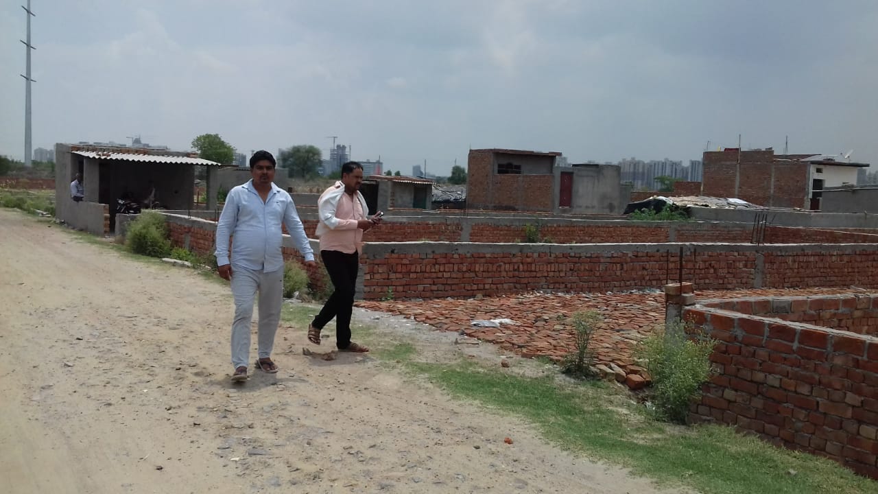 Plot For Resale in Badarpur Delhi  7287350