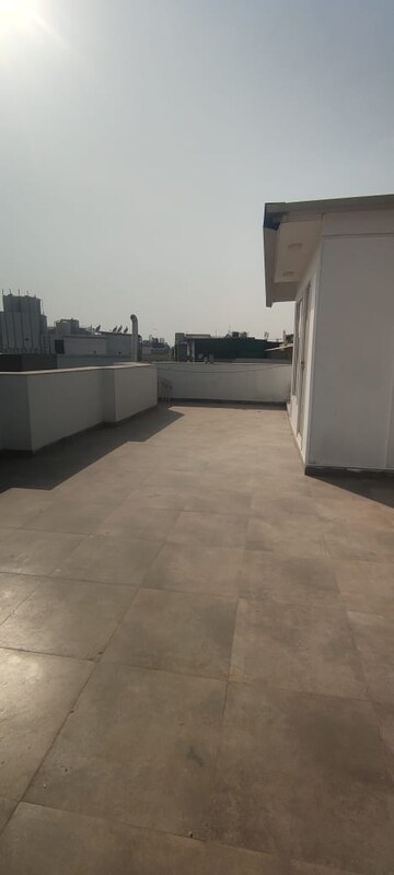Balcony in 6+ BHK Independent House at Defence Colony – for Sale