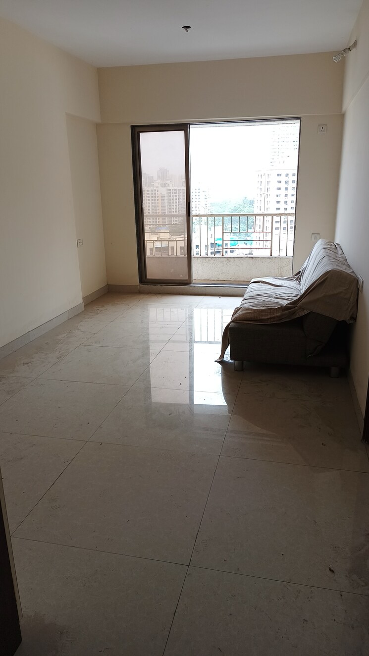 Bathroom, aggarwal-sumeet-elegance 3 Bedroom 1001 Sq.Ft. Apartment In Manpada Thane 7283428