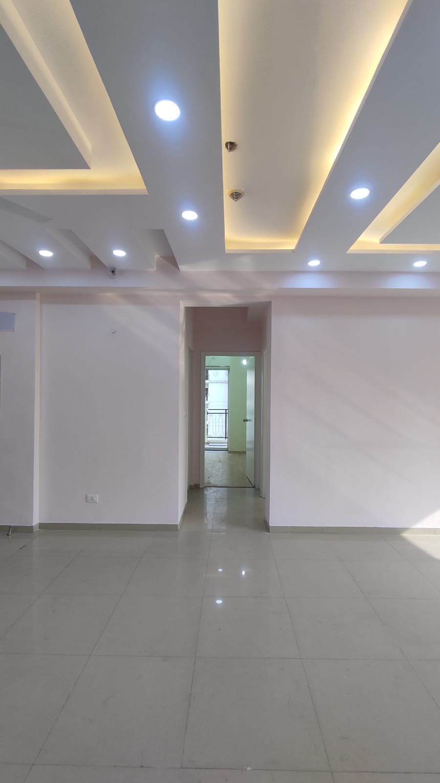 3 BHK Apartment For Resale in DLF Capital Greens Phase I And II Moti Nagar Delhi  7287631