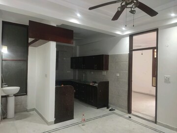 Kitchen in 3 BHK Builder Floor at Palam Vyapar Kendra, Sector 2 – for Sale