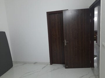 Room in 4 BHK Apartment at Ace Divino, Sector 1 Greater Noida – for Sale