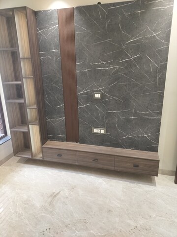 3 BHK Builder Floor For Sale in Sector 9