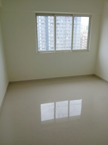 Room in 2 BHK Apartment at Lalani Valentine Apartment 1 Wing D, Malad East – for Sale