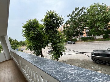 3 BHK Builder Floor For Sale in BPTP Parkland Pride, Sector 77