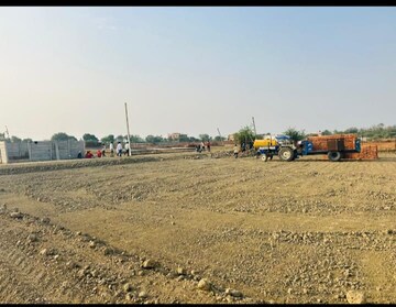  Plot For Sale in Nh 24