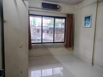 Room in 1 BHK Apartment at Dedhia Harshgiri, Dahisar East – for Sale