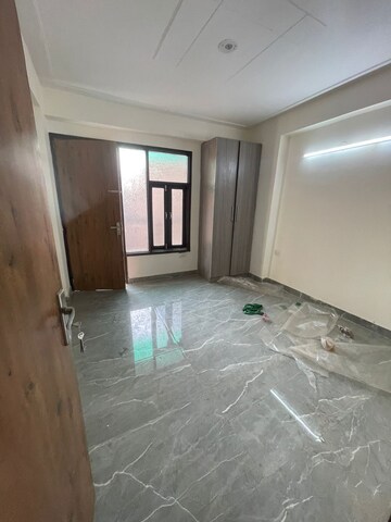 Room in 3 BHK Builder Floor at Chattarpur – for Sale