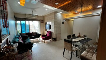 Living Room in 3.5 BHK Apartment at Bredco New Viceroy Park , Kandivali East – for Sale