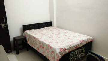 Bedroom in 1 BHK Builder Floor at Mahavir Enclave – for Sale