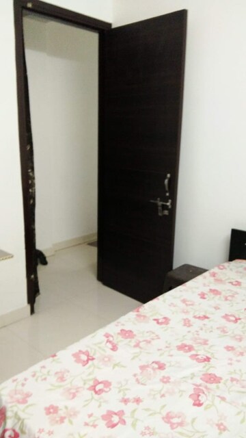 Bedroom in 1 BHK Builder Floor at Mahavir Enclave – for Sale