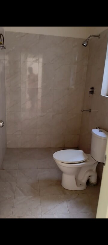 Bathroom in 3.5 BHK Apartment at Omaxe Heights, Sector 86 – for Sale