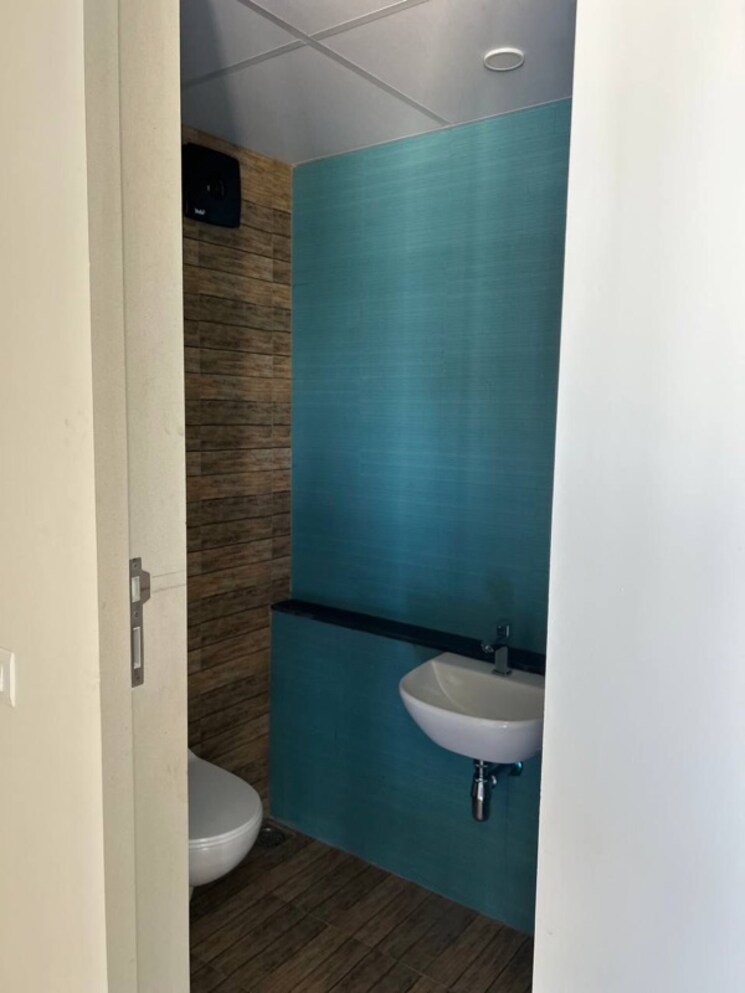 Bathroom, lodha-quality-home-tower-5 1 Bedroom 289 Sq.Ft. Apartment In Majiwada Thane 7289292