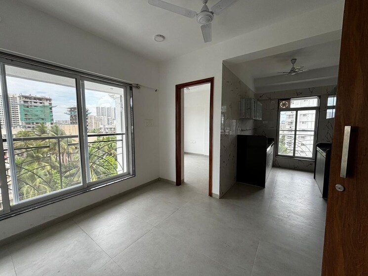 Room, oyster-shell 3 Bedroom 1450 Sq.Ft. Apartment In Juhu Mumbai 7289427