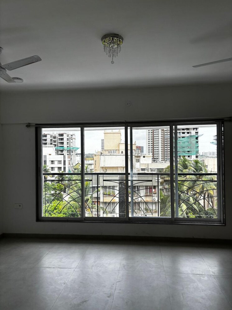 Room, oyster-shell 3 Bedroom 1450 Sq.Ft. Apartment In Juhu Mumbai 7289427