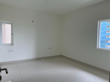 Room in 2 BHK Apartment at Prestige High Fields, Gachibowli – for Sale