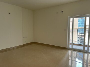 Room in 3 BHK Apartment at Prestige High Fields, Gachibowli – for Sale