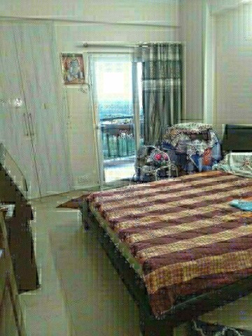 Bedroom in 2.5 BHK Apartment at SVP Gulmohur Greens, Mohan Nagar – for Sale