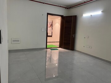 Room in 4 BHK Apartment at Hallmark Treasor, Narsingi – for Sale