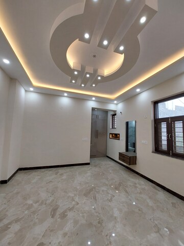 Staircase in 3 BHK Builder Floor at Sector 28 – for Sale