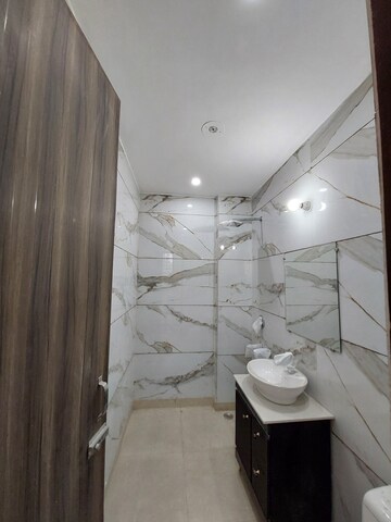 Staircase in 3 BHK Builder Floor at Sector 28 – for Sale