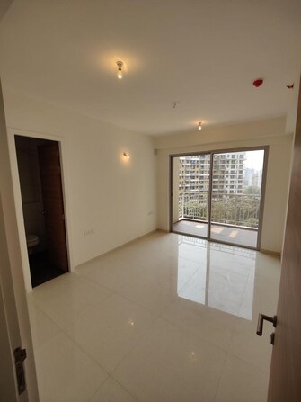 2 BHK Apartment For Resale in Kalpataru Crescendo Wakad Pune  7289779