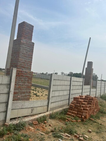  Plot – Exterior View View at Gomti Nagar - for Sale