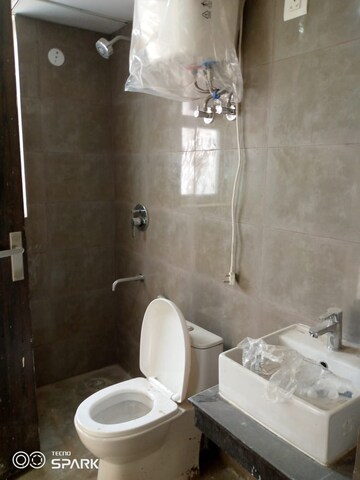 Bathroom in 2 BHK Builder Floor at Breez Flora Avenue 33, Sohna Sector 33 – for Sale