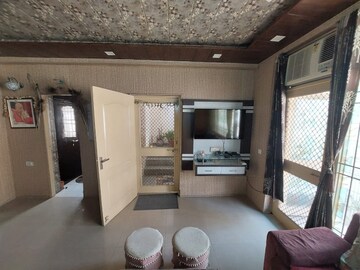 Living Room in 3 BHK Builder Floor at BP Homes, Sector 85 – for Sale