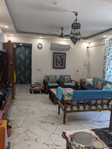 Living Room in 3 BHK Builder Floor at BP Homes, Sector 85 – for Sale