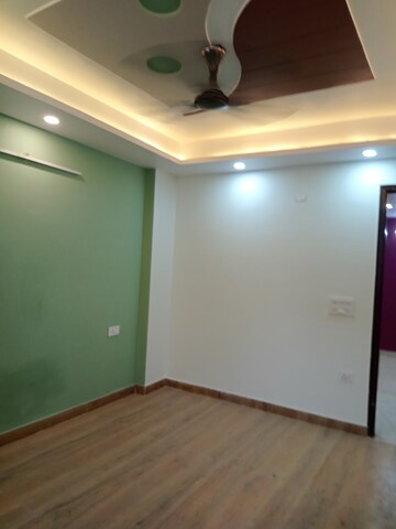 2 BHK Builder Floor For Sale in Paryavaran Complex