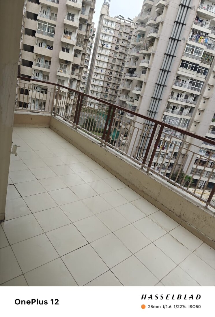 Balcony, gulshan-vivante 3.5 Bedroom 1436 Sq.Ft. Apartment In Sector 137 Noida 7290903