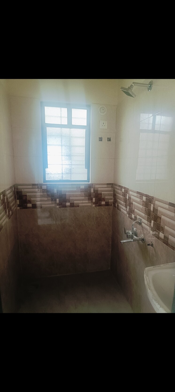 Room, shree-niwas-kothrud 1 Bedroom 500 Sq.Ft. Apartment In Kothrud Pune 7291006