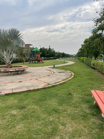 4 BHK Independent House – Garden View at Sector 108 - for Sale