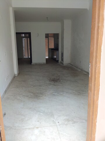 Furnished Amenities in 3 BHK Villa at Amrapali Leisure Valley, Tech Zone 4 Greater Noida – for Sale