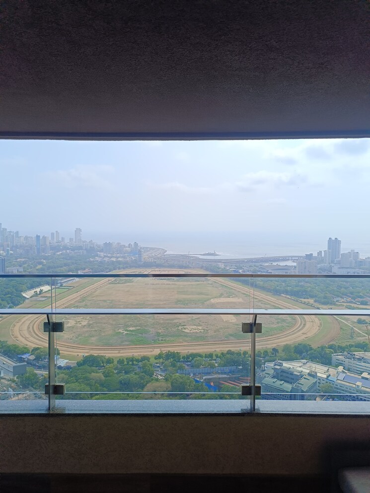 Swimming Pool, lokhandwala-infrastructure-minerva 4 Bedroom 2136 Sq.Ft. Apartment In Mahalaxmi Mumbai 7291249