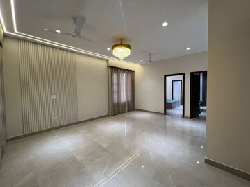 Room in 2 BHK Builder Floor at Kharar Road – for Sale