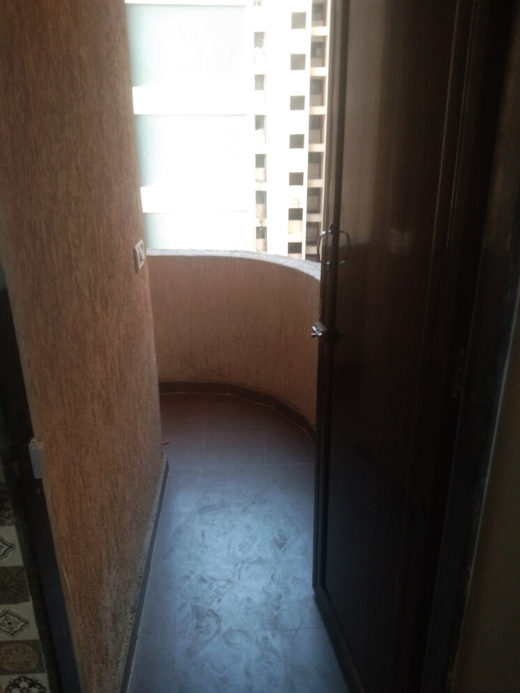 Bathroom, laabh-shubh-sanket-complex 1 Bedroom 550 Sq.Ft. Apartment In Ghodbunder Road Thane 7291409