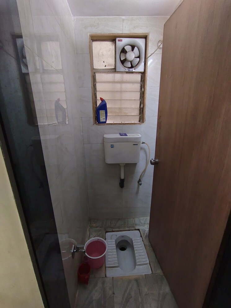 Bathroom, audi-arcade-chs 1 Bedroom 600 Sq.Ft. Apartment In Bibwewadi Pune 7291436