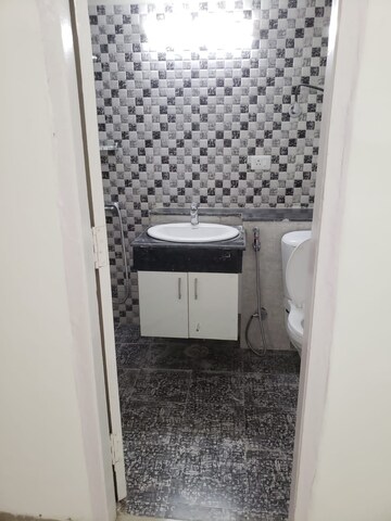 Bathroom in 2 BHK Apartment at Ajnara Homes, Sector 16b Greater Noida – for Sale