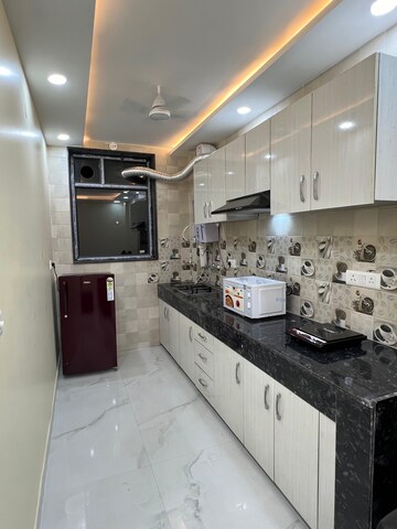 Kitchen in 3 BHK Builder Floor at Pitampura – for Sale