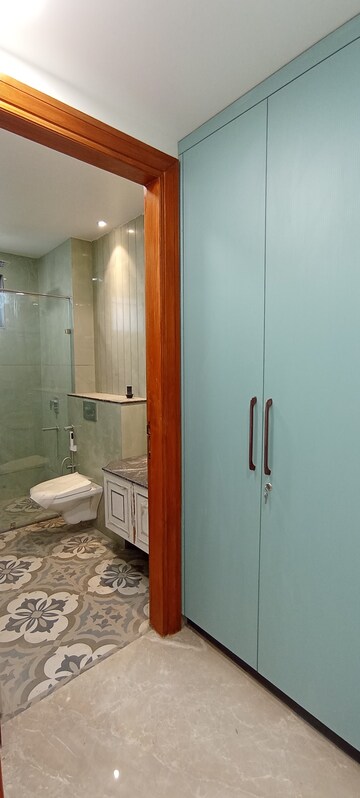 Furnished Amenities in 4 BHK Builder Floor at BPTP Park Central, Sector 85 – for Sale