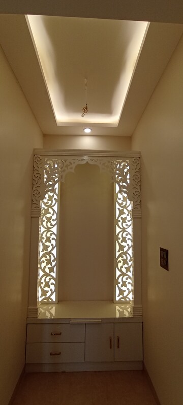 Bedroom in 4 BHK Builder Floor at BPTP Park Central, Sector 85 – for Sale