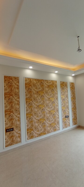Furnished Amenities in 4 BHK Builder Floor at BPTP Park Central, Sector 85 – for Sale