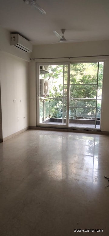 Room in 2 BHK Apartment at Vatika Inxt Floors, Sector 82 – for Sale