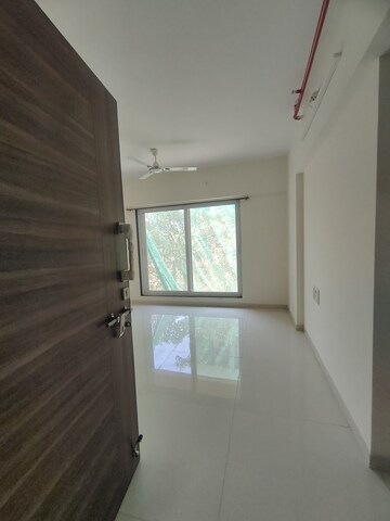 Room in 1 BHK Apartment at Cosmos Enclave, Kasarvadavali – for Sale